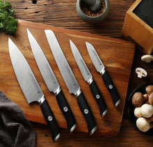 Load image into Gallery viewer, STEWART & BRADLEY 5 Pc Kitchen Knife Set plus Bamboo Block. Premium German Stainless Steel 1.4116
