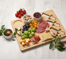 Lade das Bild in den Galerie-Viewer, BRANIK Premium Bamboo Serving Board Set – Includes Ceramic Dip Bowls and 3-Piece Serving Knife Set for Entertaining and Dining.
